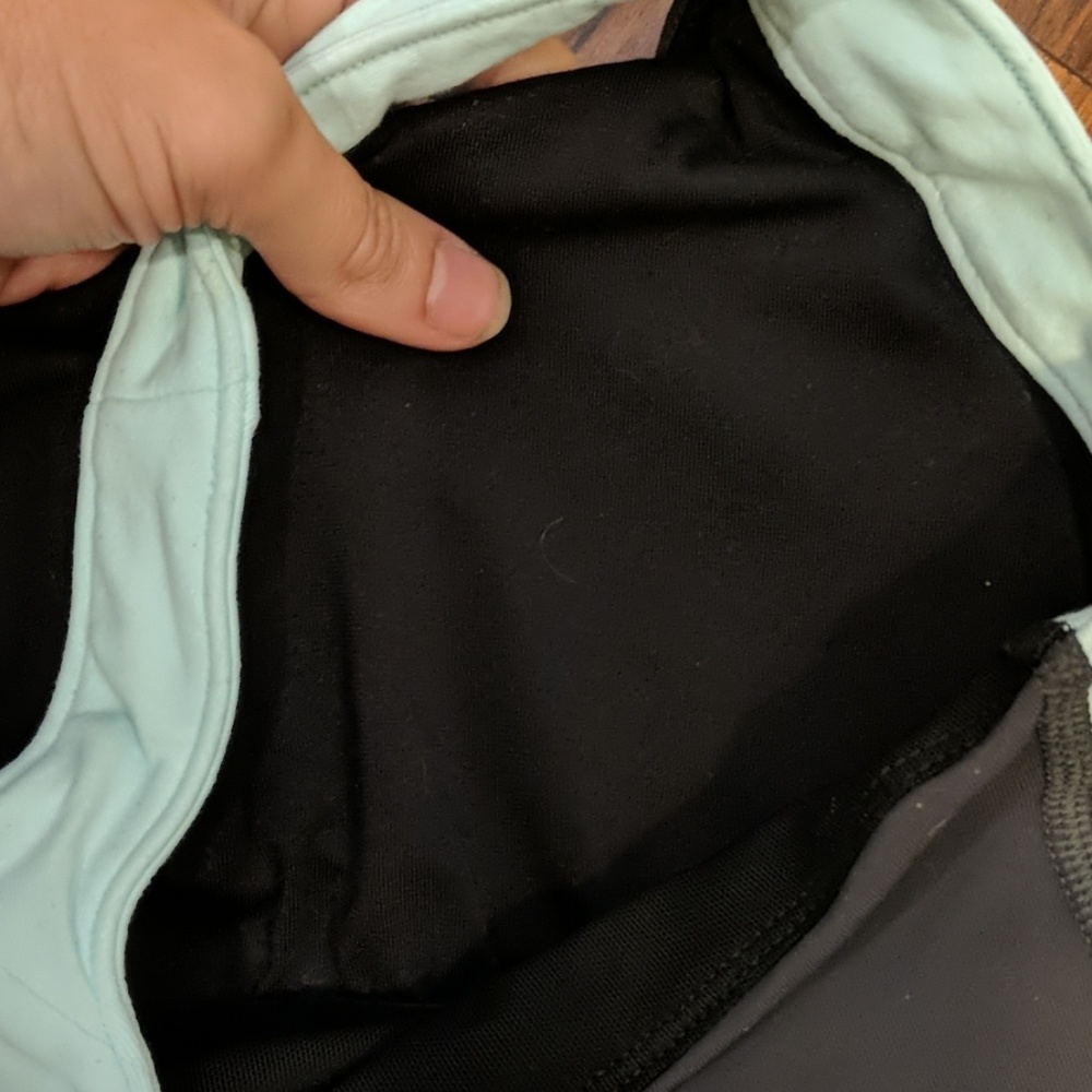 Lucy Exercise Top - Picture 5 of 6